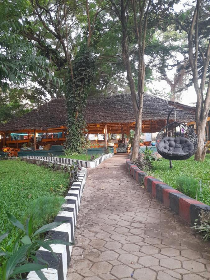 Green Garden Hostel Arusha Buitenkant foto