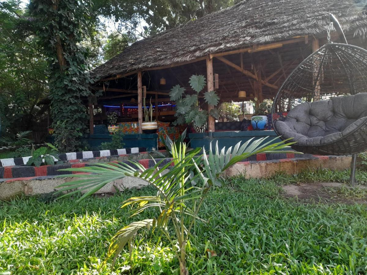 Green Garden Hostel Arusha Buitenkant foto